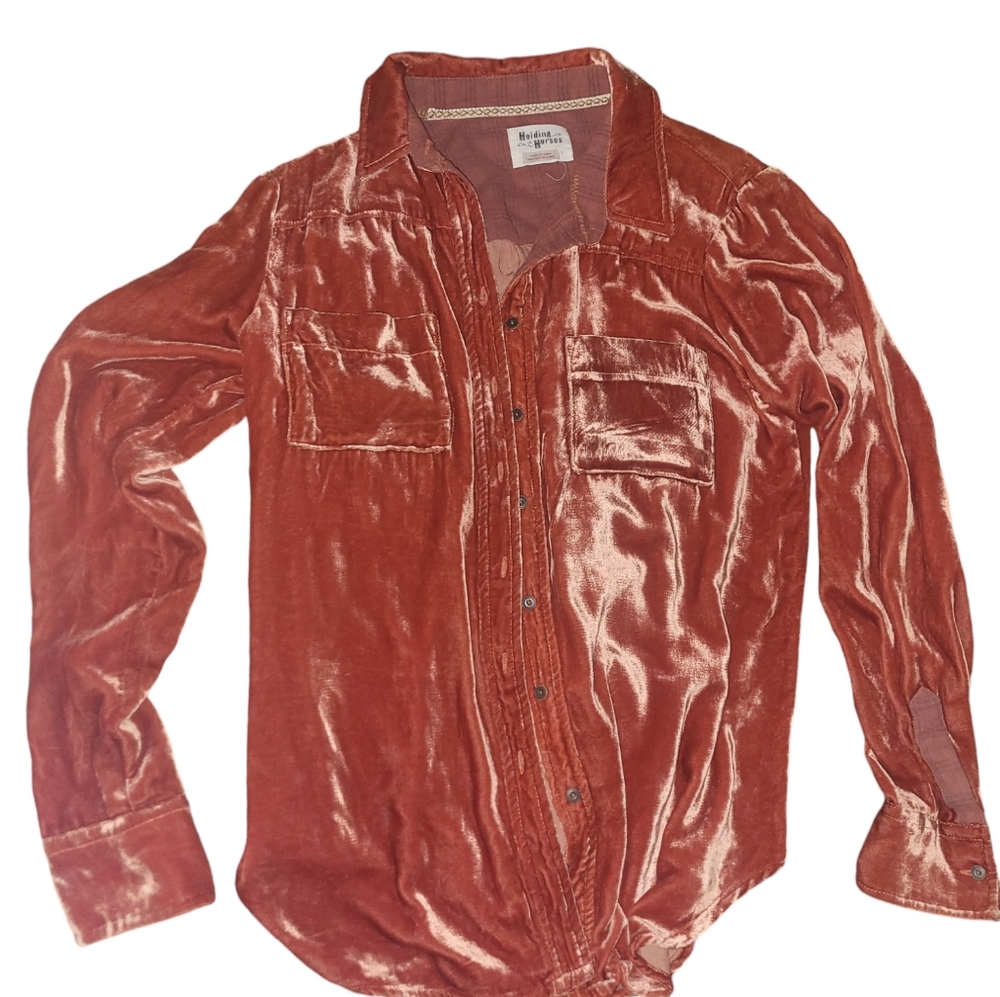 Holding Horses Relaxed Velvet Buttondown